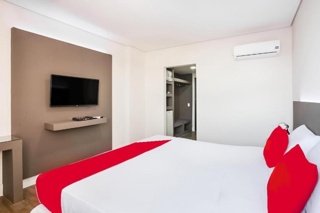 Hotel Interאמריקנה מראה חיצוני תמונה
